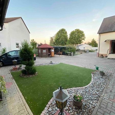 Ferienwohnung Malin Ludwigshafen am Rhein Ngoại thất bức ảnh